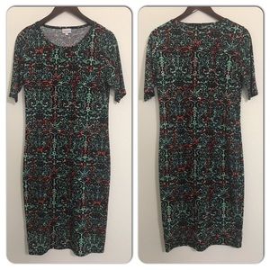 Lularoe Julia Red Green Black Paisley Print Dress